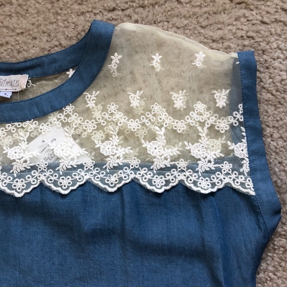 Denim/Lace Shirt - Picture 3 of 3